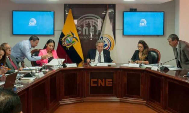[Ecuador] CNE transitorio prevé reducir hasta US$ 20 millones en presupuesto