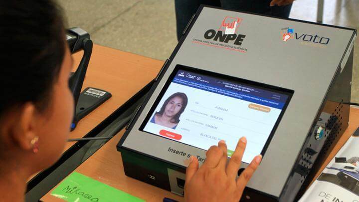 [Perú] Oficina Nacional de Procesos Electorales capacita a Partidos Políticos para el voto electrónico