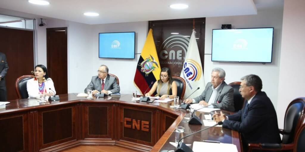 [Ecuador] CNE transitorio nombra 17 representantes en las delegaciones provinciales del país