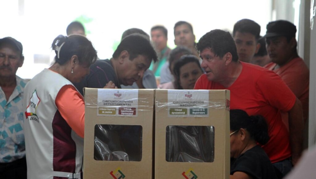 [Bolivia] Analistas políticos sugieren a opositores pensar en una “megacoalición” rumbo a las Elecciones Primarias de 2019