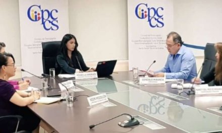 [Ecuador] Fueron aceptadas 26 postulaciones para conformar el nuevo CNE ecuatoriano