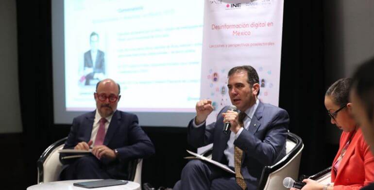 [México] Lorenzo Córdova: «Las redes no hacen democracia, democratizan los canales de comunicación y el desafío es cómo amoldamos la democracia a las redes»