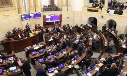 [Colombia] Senado debate dos temas claves para próximas elecciones:  la escisión y el transfuguismo