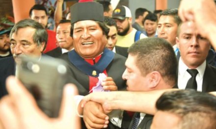(Bolivia) Evo Morales: “Ya no quiero salir (de la residencia presidencial), ese es el problema que tengo, todo a pedido del pueblo boliviano”.