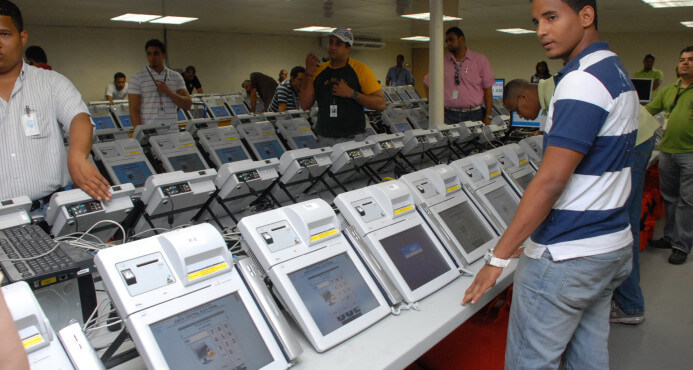 [República Dominicana] JCE aplicará votación electrónica y limitará número de precandidatos que irán a las primarias