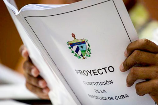 La nueva Constitución de Cuba y su capítulo electoral