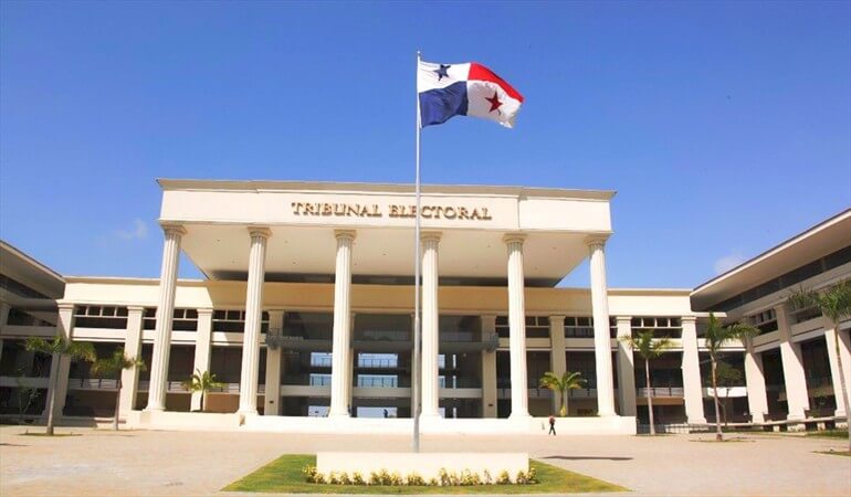 (Panamá) Funcionarios de la Procuraduría de la Administración fueron instruidos sobre las normas y el proceso electoral