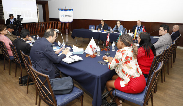 (Panamá) Ya entró en actividades la Misión de Observación Electoral de la Unión Interamericana de Organismos Electorales (UNIORE)