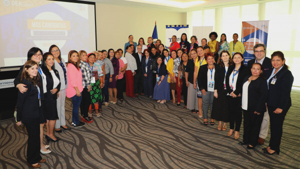 (Panamá) Candidatas panameñas participan de curso de formación de la OEA y el Tribunal Electoral