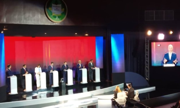 (Panamá) Los siete candidatos presidenciales participaron en el primer debate este miércoles