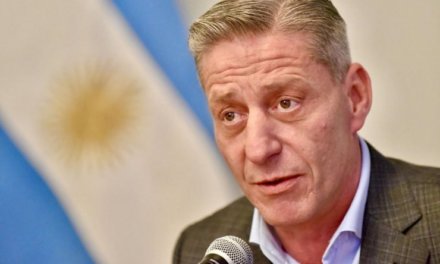 (Argentina) Chubut: Arcioni logró la reelección con el 38% de los votos. Carlos Linares y Gustavo Menna consiguieron el 31% y el 14%, respectivamente