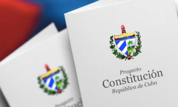La nueva Constitución de Cuba y la violación de los Derechos Humanos.