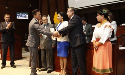 (Ecuador) Colegios electorales designaron representantes municipales y provinciales ante el Consejo Nacional de Competencias