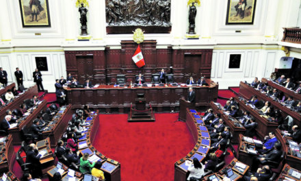 (Perú) Comisión de Constitución del Congreso de Perú archiva proyecto para adelantar elecciones generales a 2020