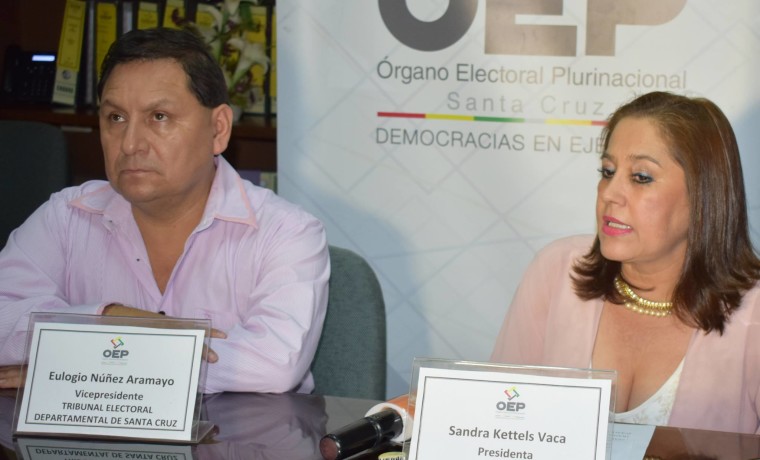 (Bolivia) Renuncian dos altos funcionarios del OEP tras crisis por acusaciones de fraude, y ya son 40 las renuncias de funcionarios claves del órgano electoral desde 2018