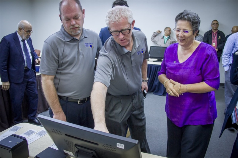 (República Dominicana) IFES ofrece declaraciones sobre inicio trabajos de verificación Voto Automatizado