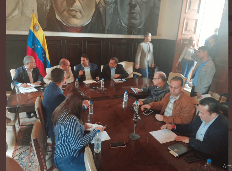 (Venezuela) Oposición y chavismo reanudaron trabajo conjunto en AN para designación de rectores del CNE