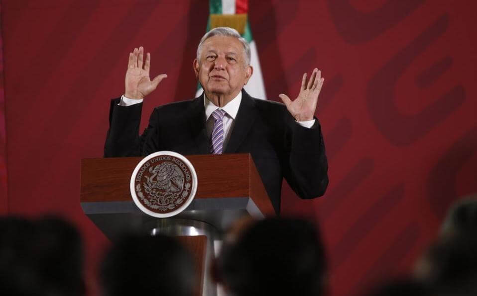 (México) Mayoría de MORENA en diputados aprobó, en ausencia de la oposición, reformar la ley para permitir que los legisladores puedan hacer campaña electoral para reelegirse sin dejar el cargo
