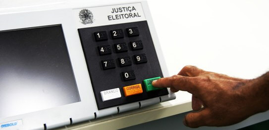 (Brasil) Resolución de TSE permitirá un voto de aproximadamente 2.5 millones de electores que no asistieron a la revisión biométrica