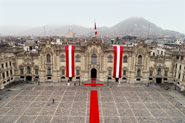 (Perú) JNE habilitará plataforma virtual para la justificación por no votar. Grupos de riesgo estarán exentos de pagar multas