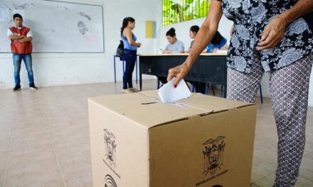 (Ecuador) CNE: Propuesta de modificar el horario de la jornada de votación es ilegal