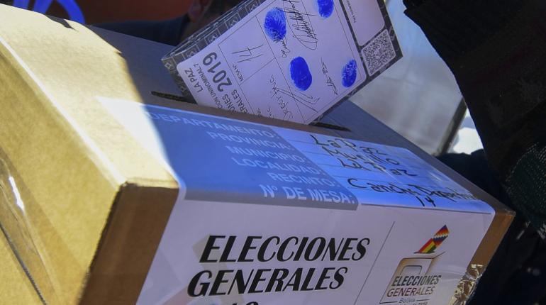 (Bolivia) Legisladores argentinos impulsan una ley para prohibir injerencia electoral de su país en Bolivia