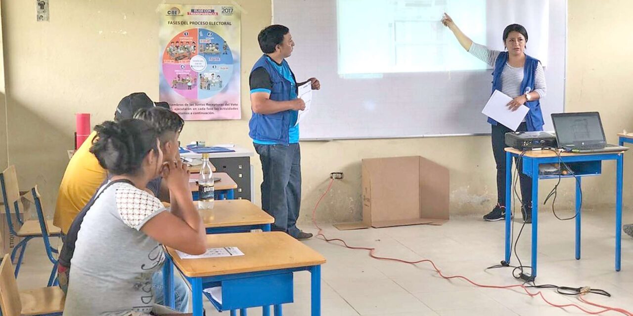 [Ecuador] CNE comenzó la capacitación de los miembros de las Juntas Receptoras del Voto
