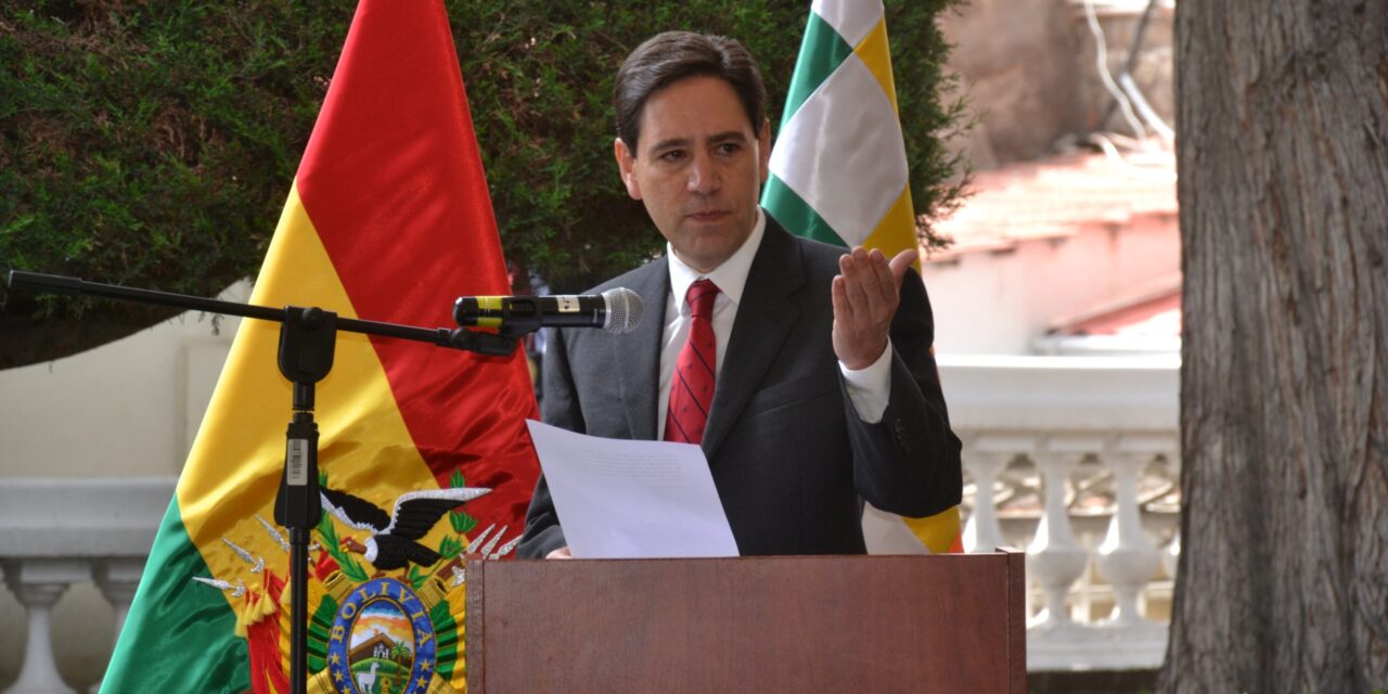 [Bolivia] Presidente del TSE presenta su renuncia