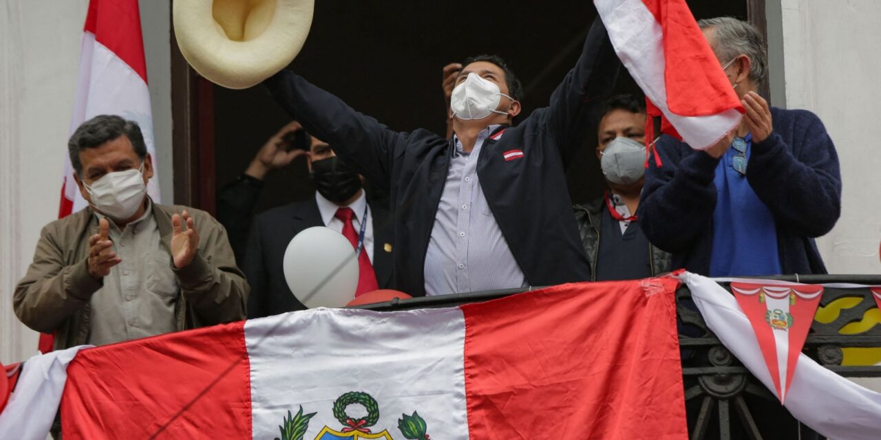 [Perú] Pedro Castillo está cerca de convertirse en el nuevo presidente de Perú