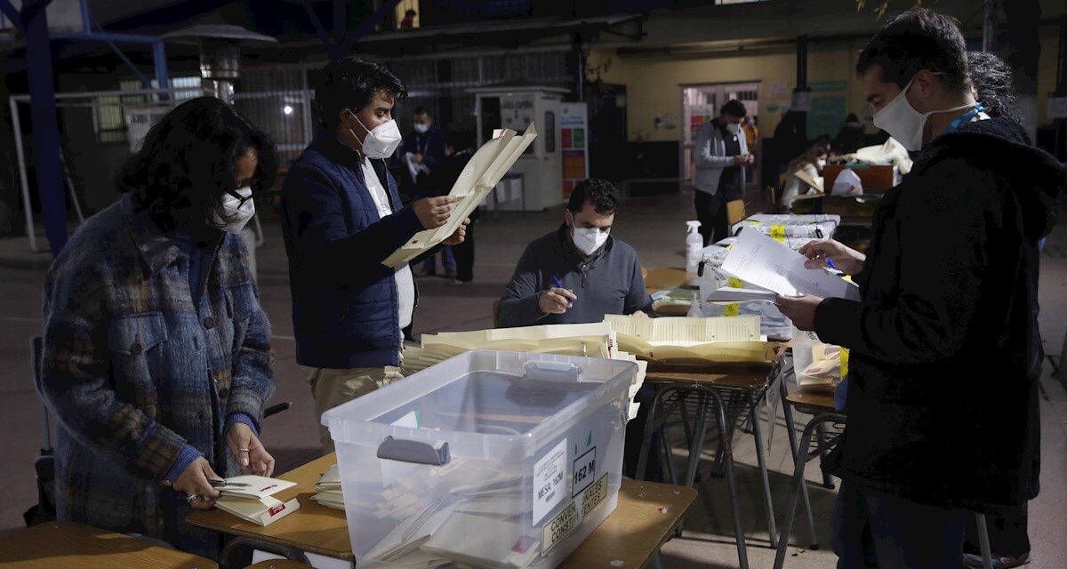 [Chile] Participación electoral en su momento más crítico: Sólo el 19,6% votó en la segunda vuelta de gobernadores