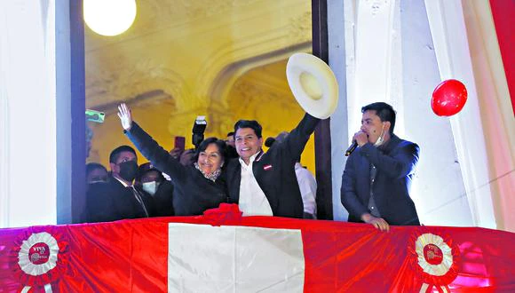 [Perú] El JNE proclama presidente electo a Pedro Castillo