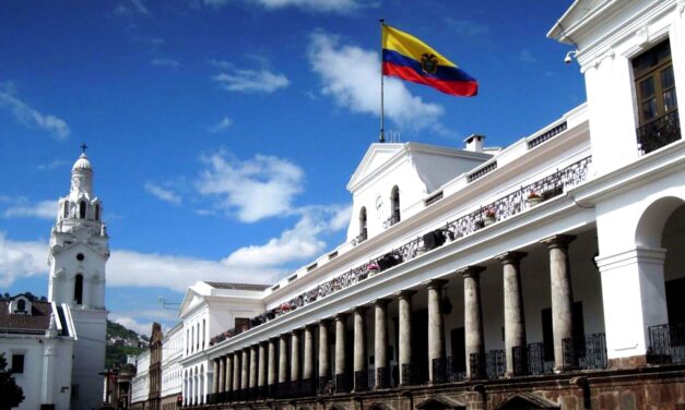 [Ecuador] Los retos del desarrollo en un país fragmentado por la corrupción