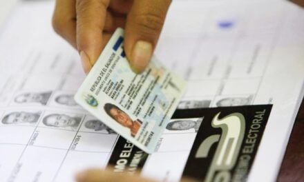 [El Salvador] Ley de voto en el exterior propuesto por el gobierno solo es para salvadoreños que hayan obtenido su DUI en el extranjero