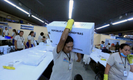 [Honduras] CNE recibe primer lote de cómputo para elecciones generales
