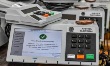 [Brasil] TSE prepara al personal militar para responder preguntas sobre máquinas de votación electrónica