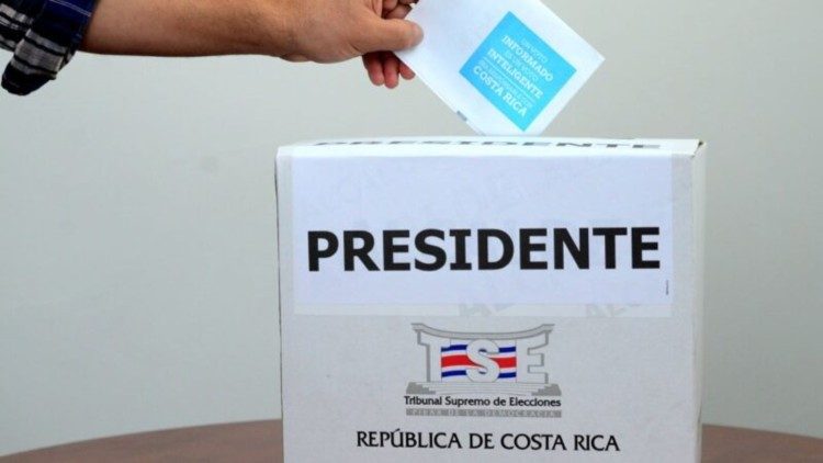 [Costa Rica] Diputados prohíben donaciones electorales en efectivo superiores a ¢462.200