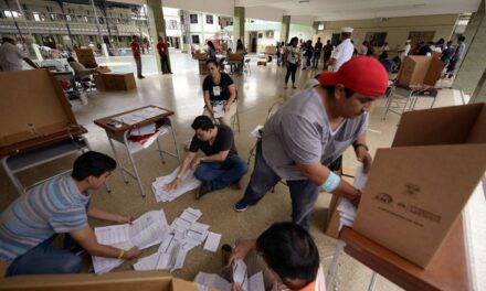 Consejo Electoral escogerá por sorteo a más de 200.000 personas que integrarán las mesas de votación