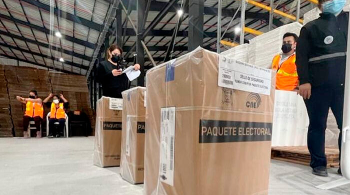 CNE envía paquetes electorales al exterior para las elecciones 2023