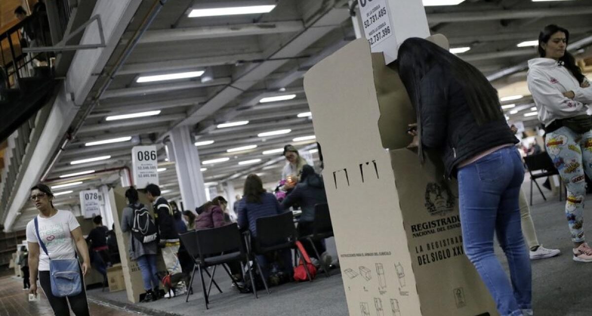 Senado aprobó voto electrónico en la reforma al Código Electoral