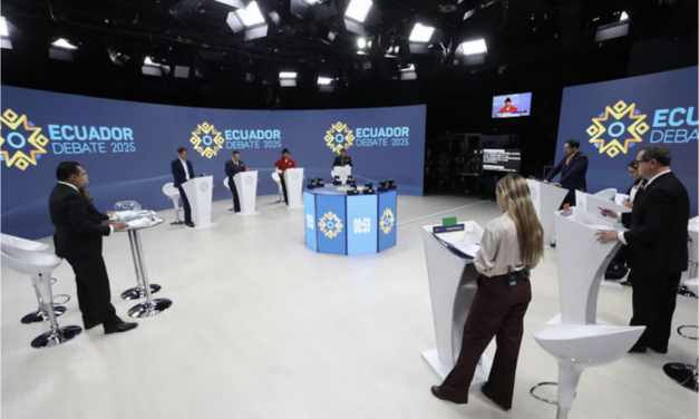 Elecciones en Ecuador: Daniel Noboa y Luisa González se perfilan como los grandes favoritos tras el debate presidencial